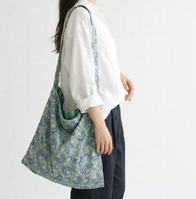 Lite Tote
